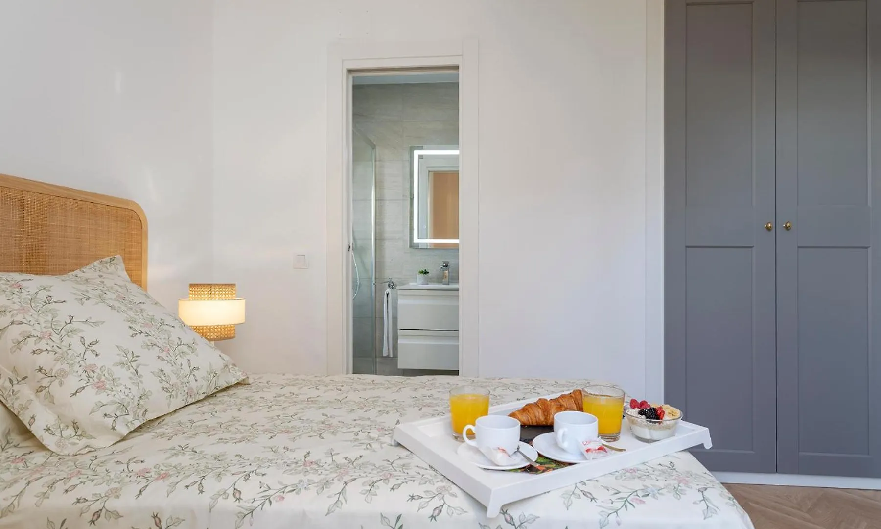 Luxury Penthouse Sea Views- Jacuzzi - Sauna Benalmádena Spanje