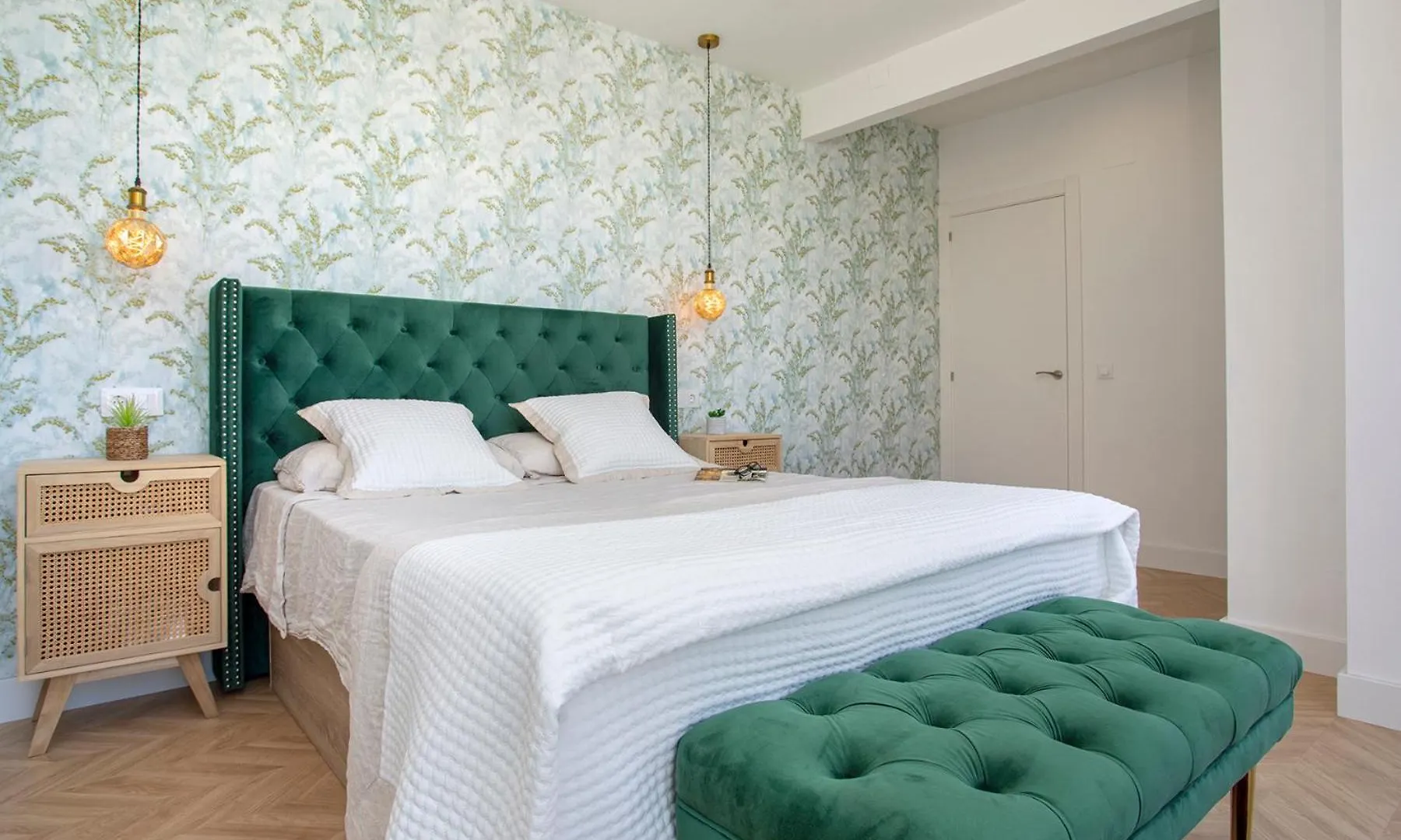 Luxury Penthouse Sea Views- Jacuzzi - Sauna Benalmádena 0*,  Spanje