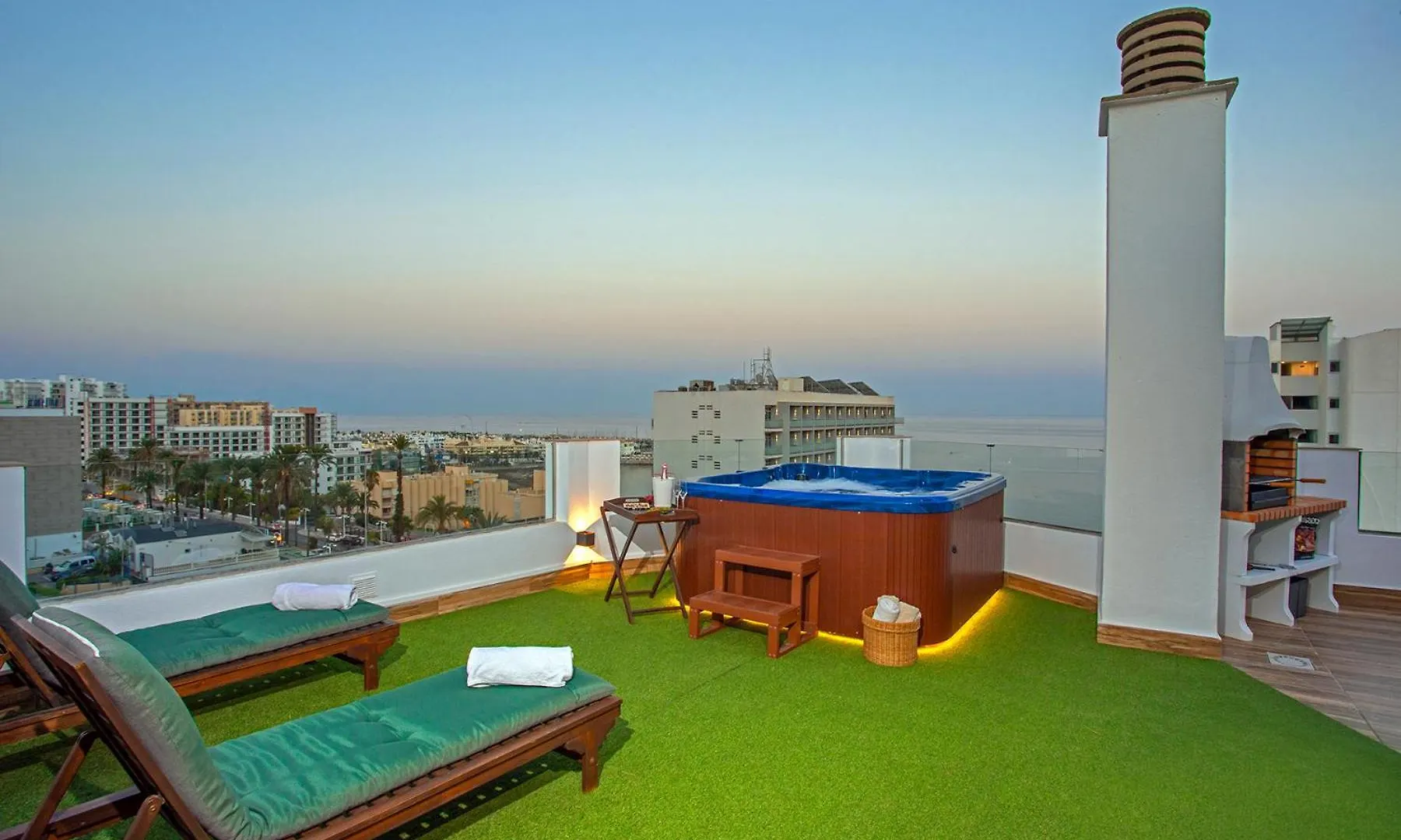 Appartement Luxury Penthouse Sea Views- Jacuzzi - Sauna Benalmádena