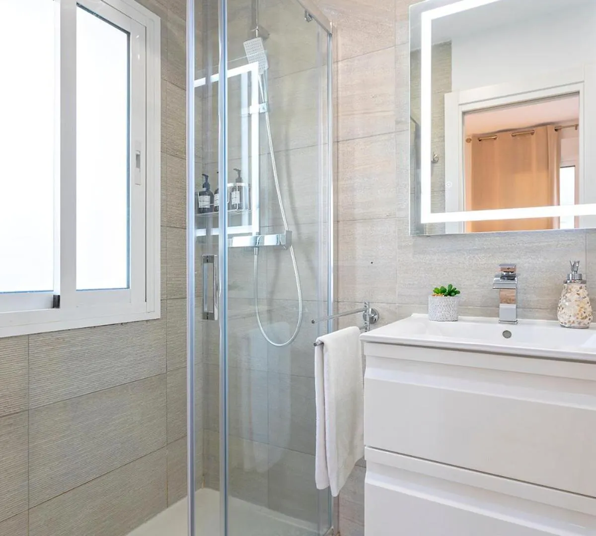 Luxury Penthouse Sea Views- Jacuzzi - Sauna Benalmadena