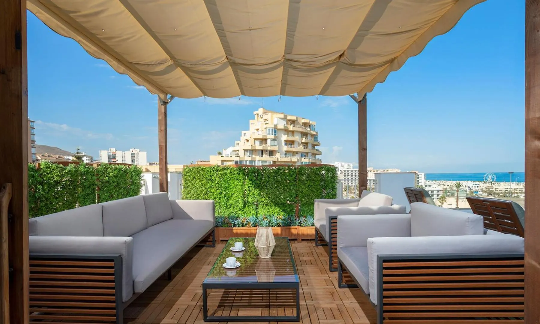 Luxury Penthouse Sea Views- Jacuzzi - Sauna Benalmadena Apartment